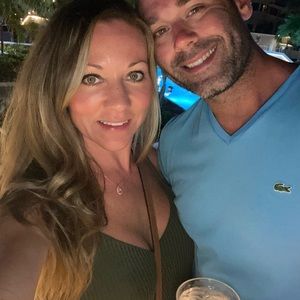 Meet your Posher, Carrie